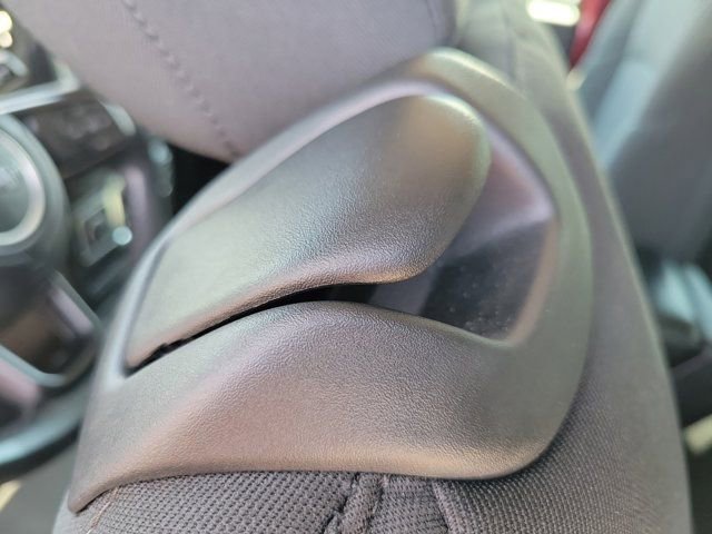 Used 2021 Jeep Wrangler Sport S image 17