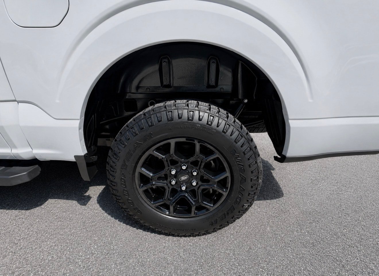 Used 2024 Ford F150 XLT w/ Equipment Group 302A MID AWD/4WD image 9