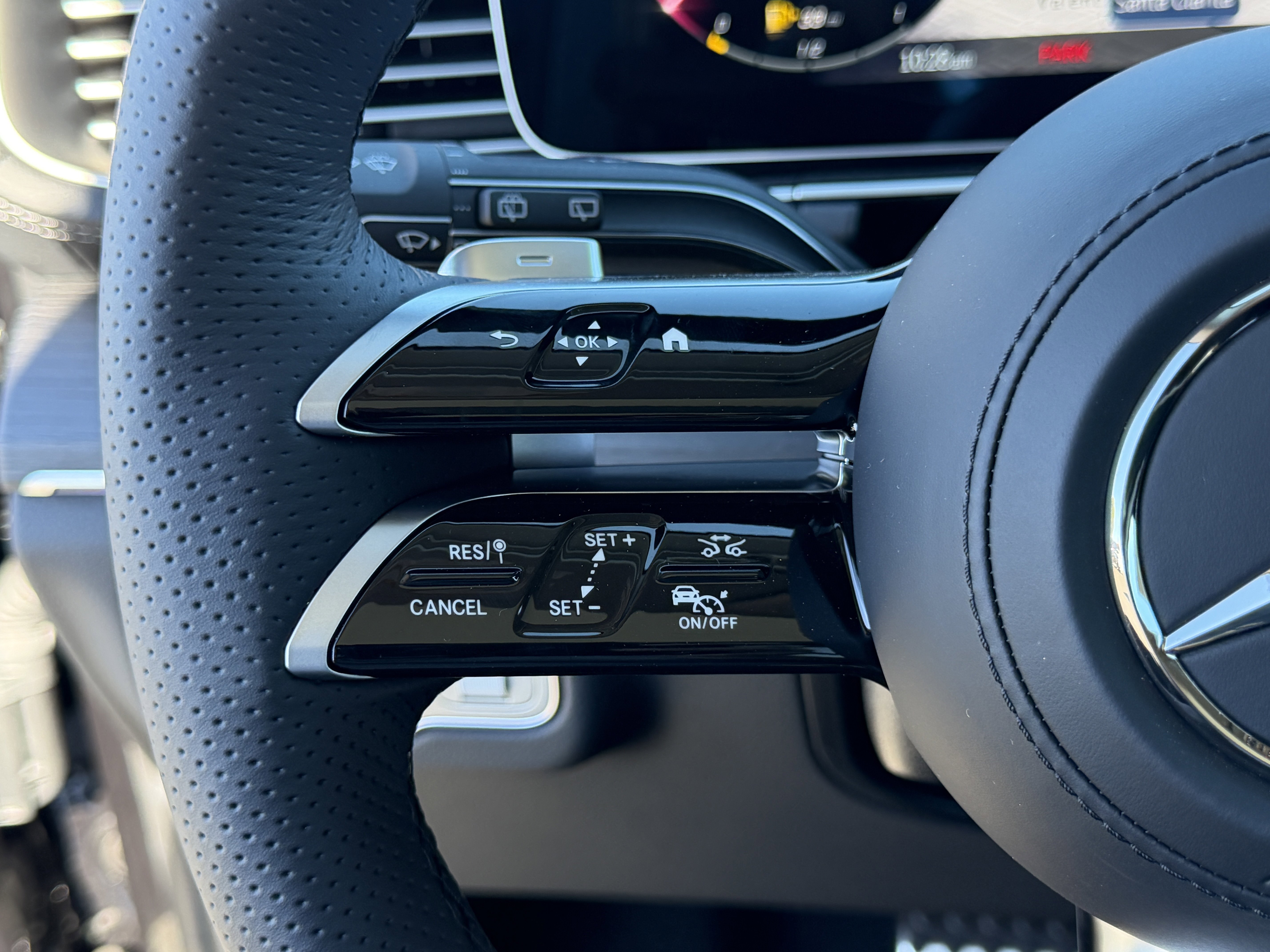 New 2026 Mercedes-Benz GLS 450 4MATIC image 20