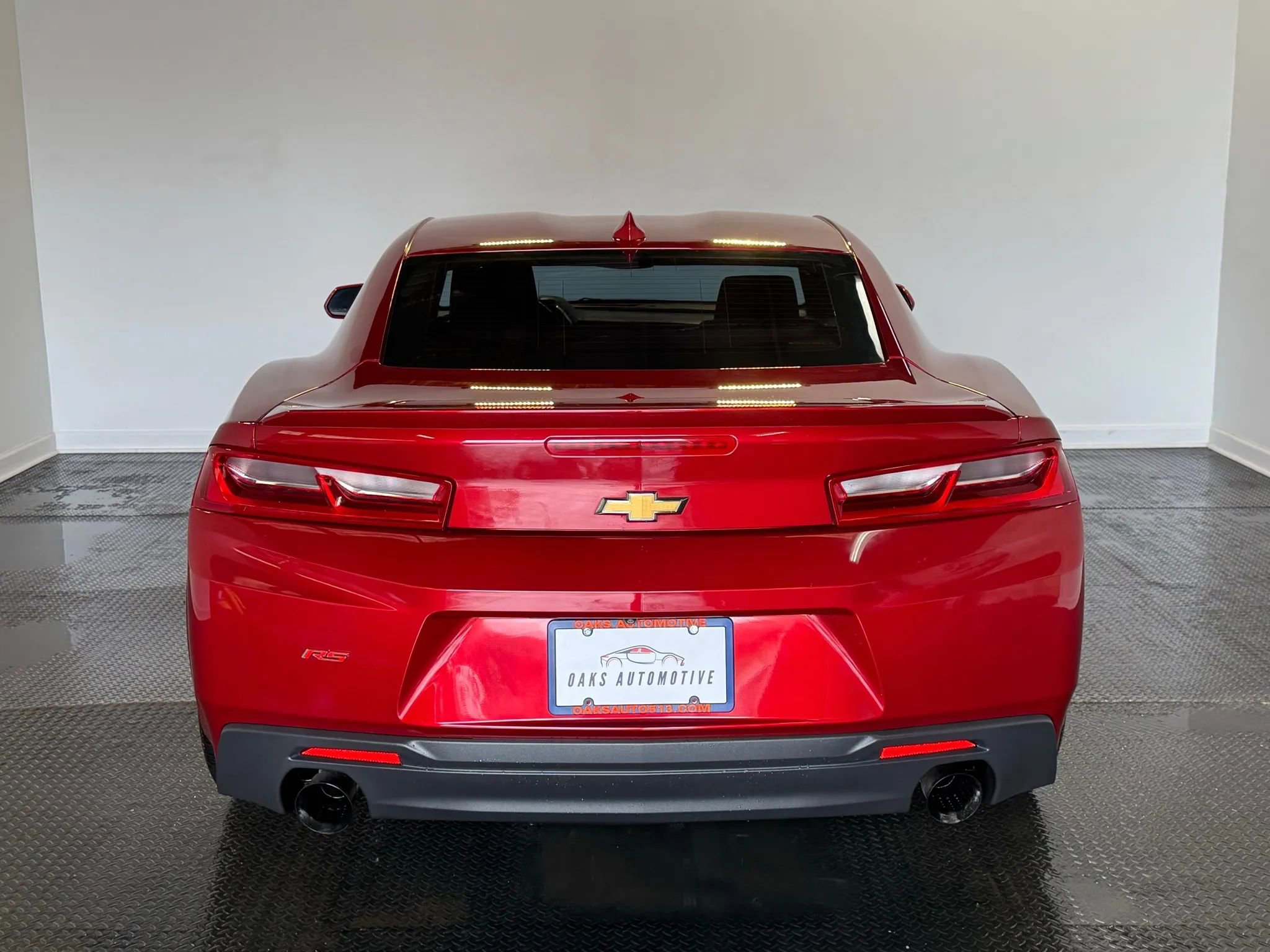 Used 2018 Chevrolet Camaro LT w/ RS Package image 5
