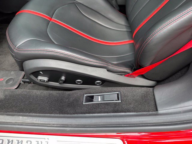 Used 2021 Ferrari F8 Tributo RWD image 10