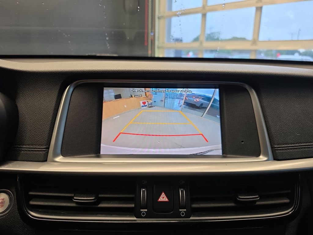 Used 2020 Kia Optima S FWD image 25