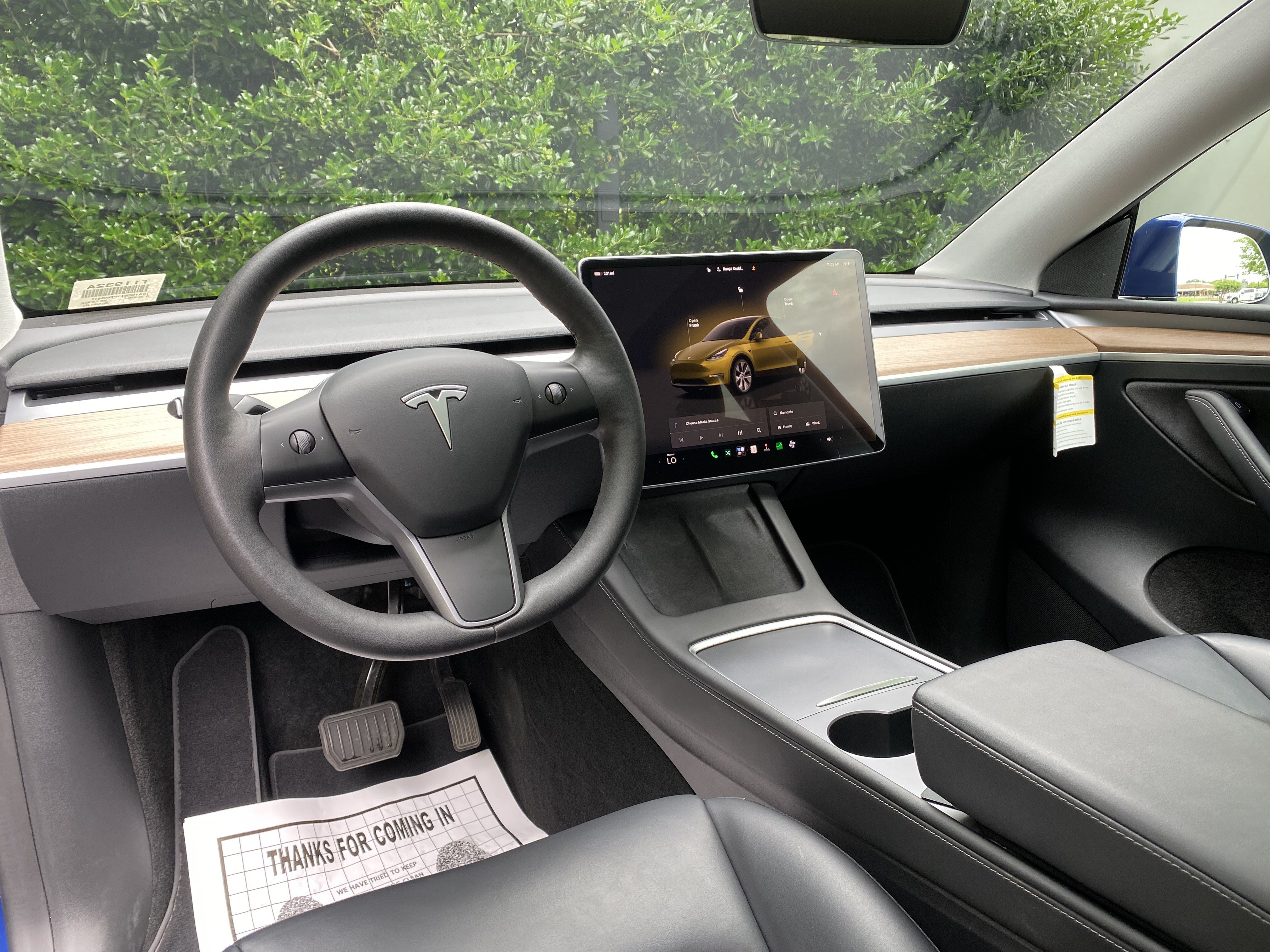 Used 2023 Tesla Model Y Long Range AWD/4WD image 29