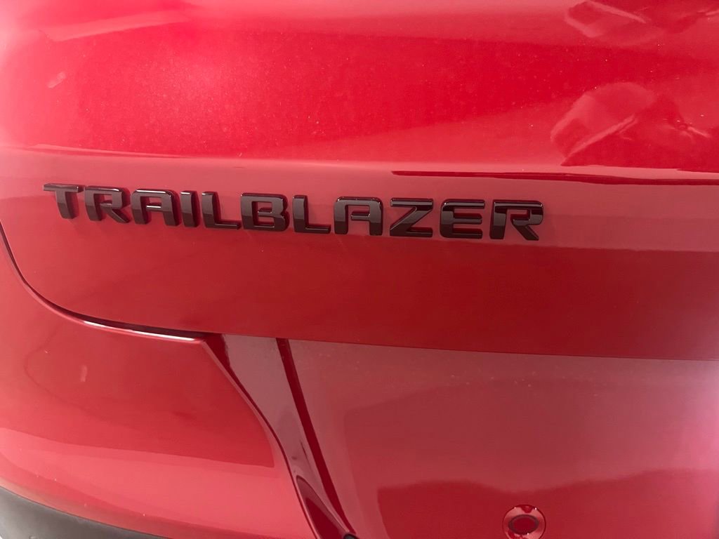 New 2026 Chevrolet TrailBlazer RS w/ Driver Confidence Package image 6