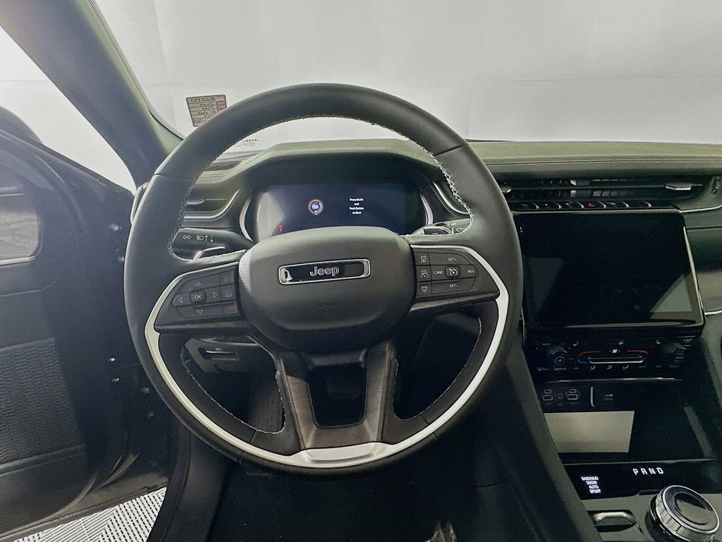 New 2025 Jeep Grand Cherokee L Limited image 15