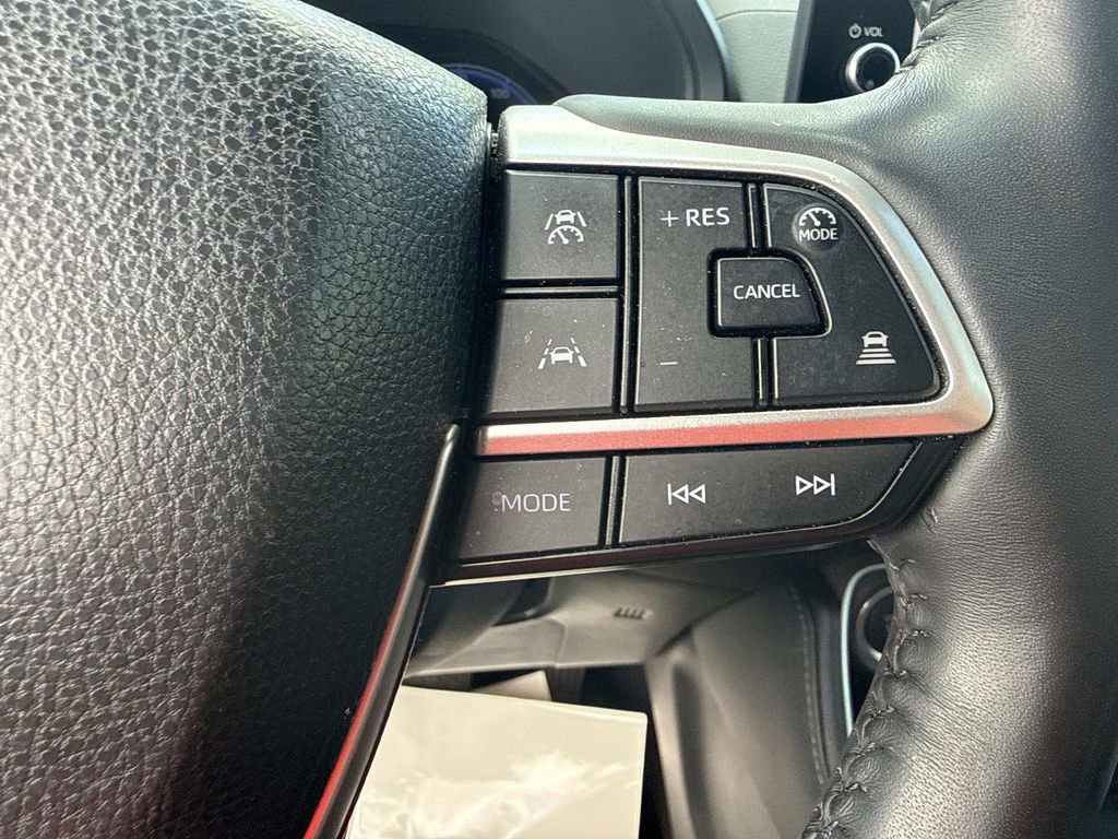 Used 2024 Toyota Grand Highlander Limited image 28