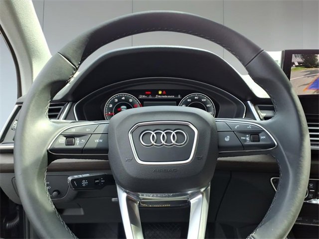 Certified 2025 Audi Q5 2.0T Premium w/ Convenience Plus Package image 21