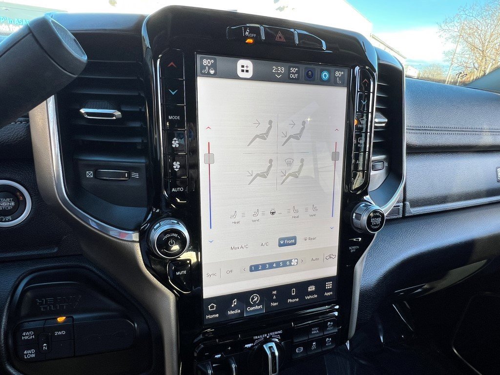 Used 2024 RAM 2500 Laramie w/ Safety Group image 46