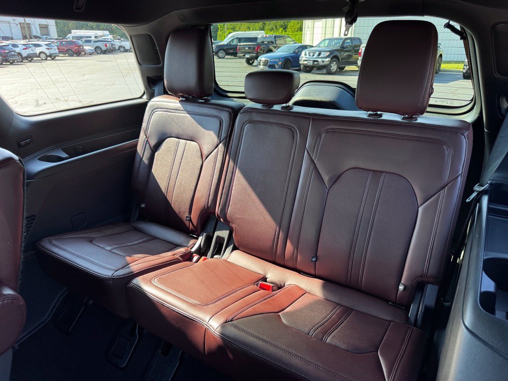 Used 2024 Ford Expedition Limited RWD image 38