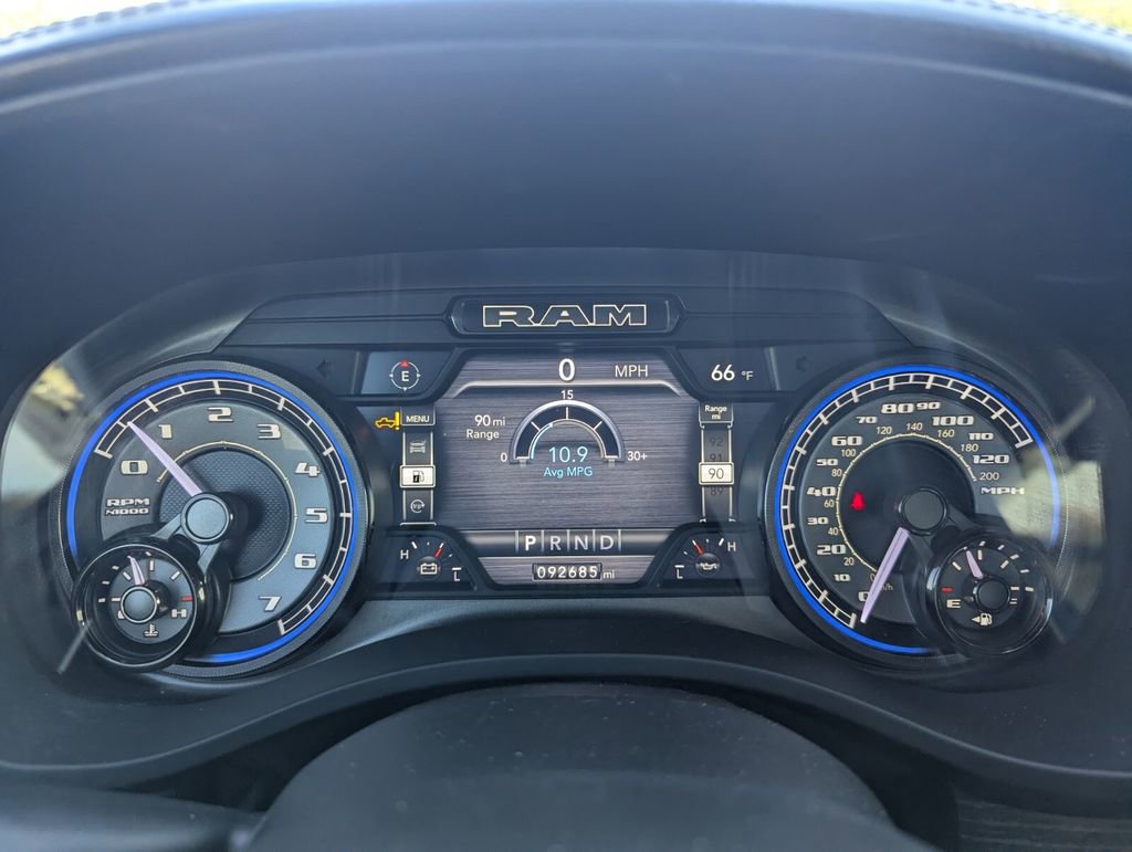 Used 2022 RAM 1500 Limited w/ Body Color Bumper Group image 28