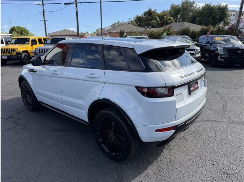 Used 2017 Land Rover Range Rover Evoque HSE Dynamic AWD/4WD image 13