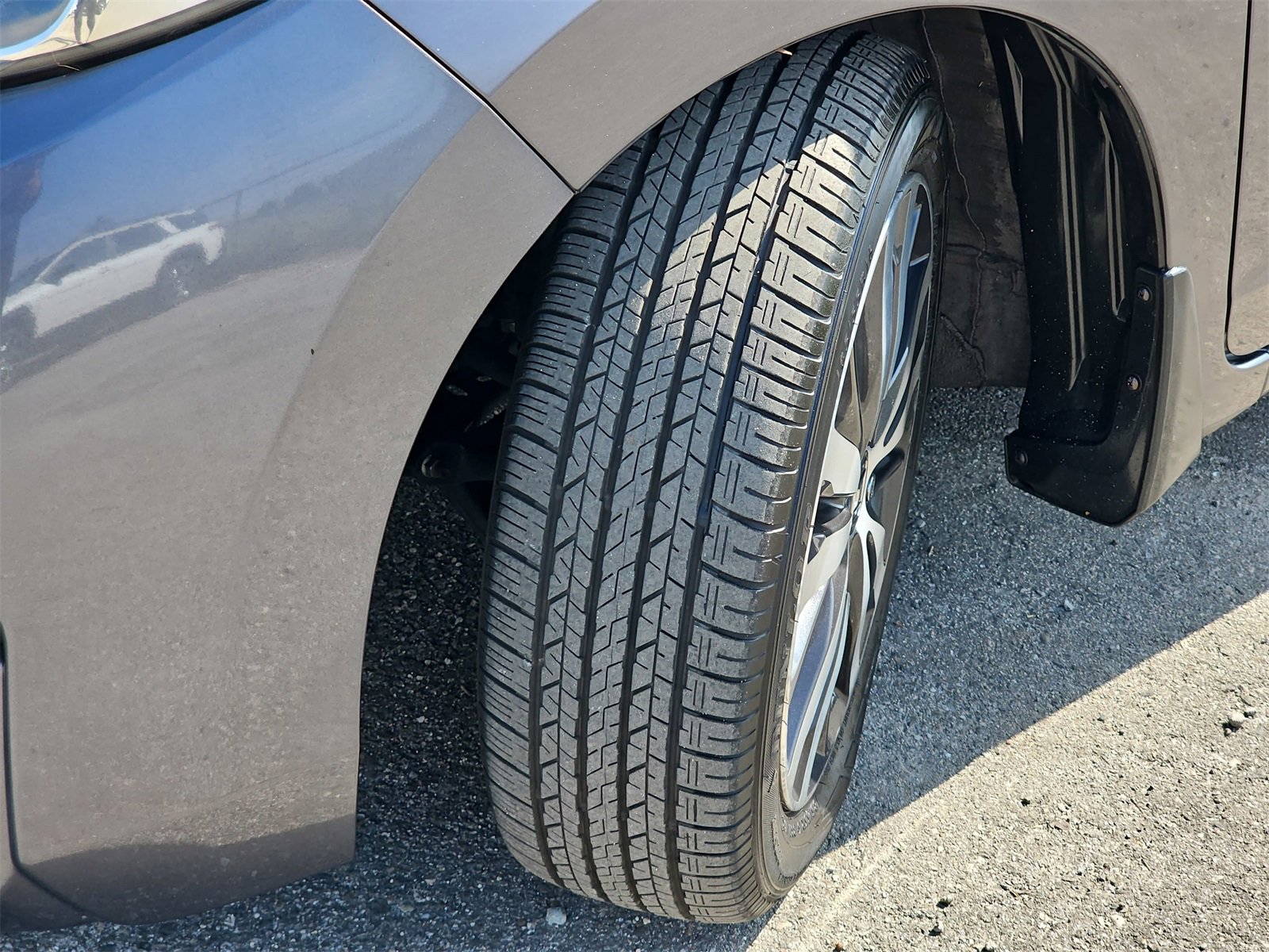 Used 2017 Honda Fit EX image 32