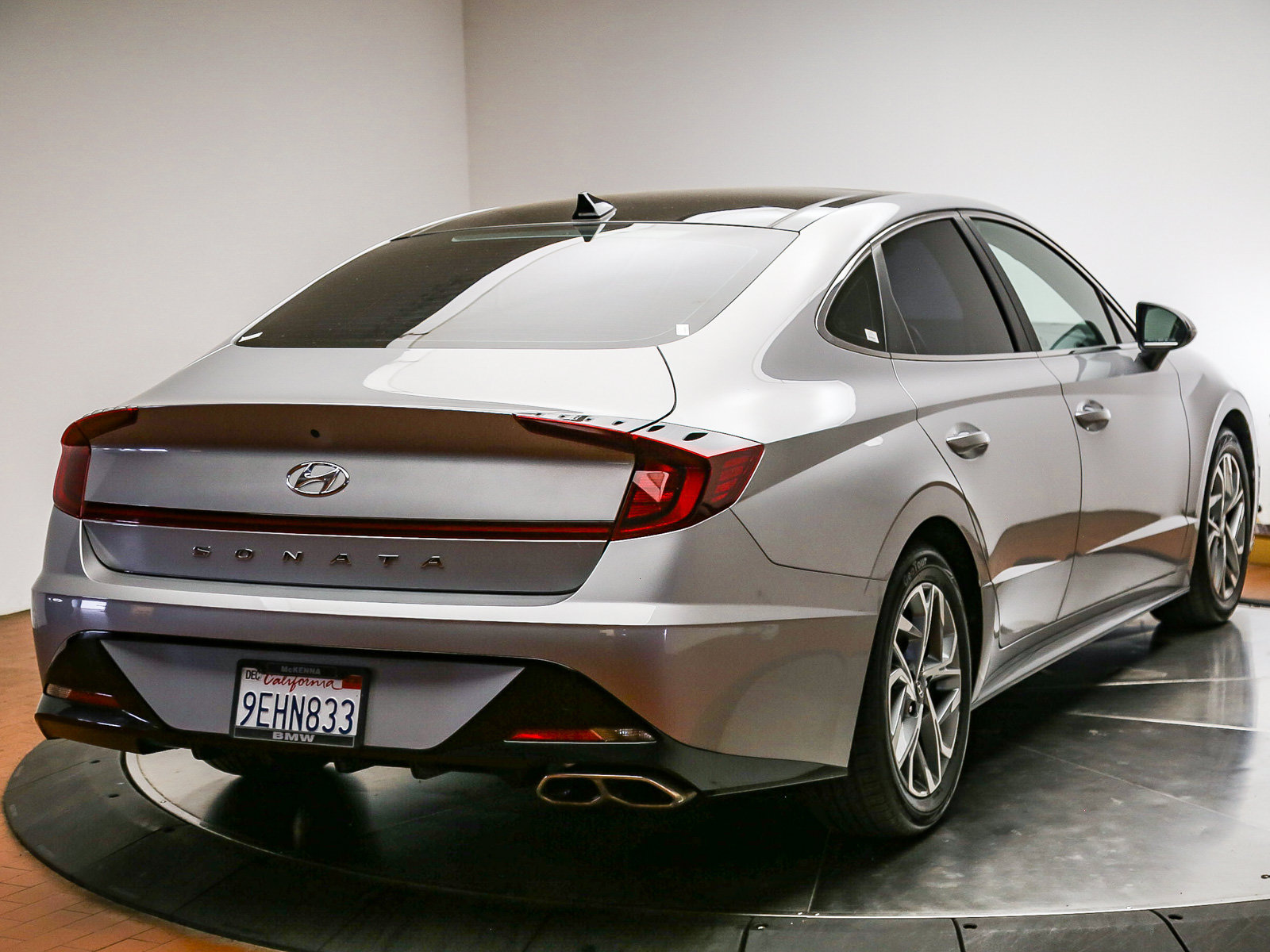 Used 2023 Hyundai Sonata SEL w/ Convenience Package FWD image 7