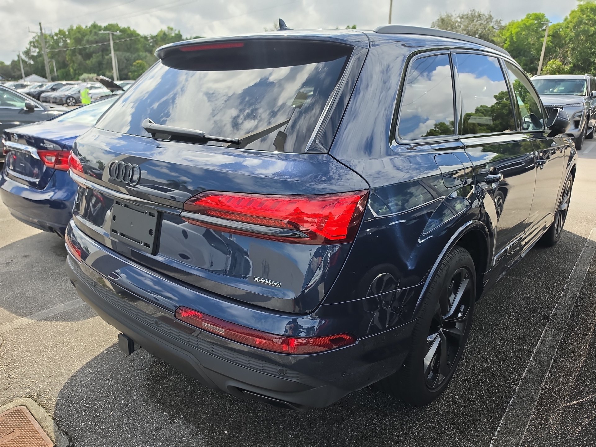 Used 2025 Audi Q7 3.0T Premium Plus w/ Premium Plus Package AWD/4WD image 6