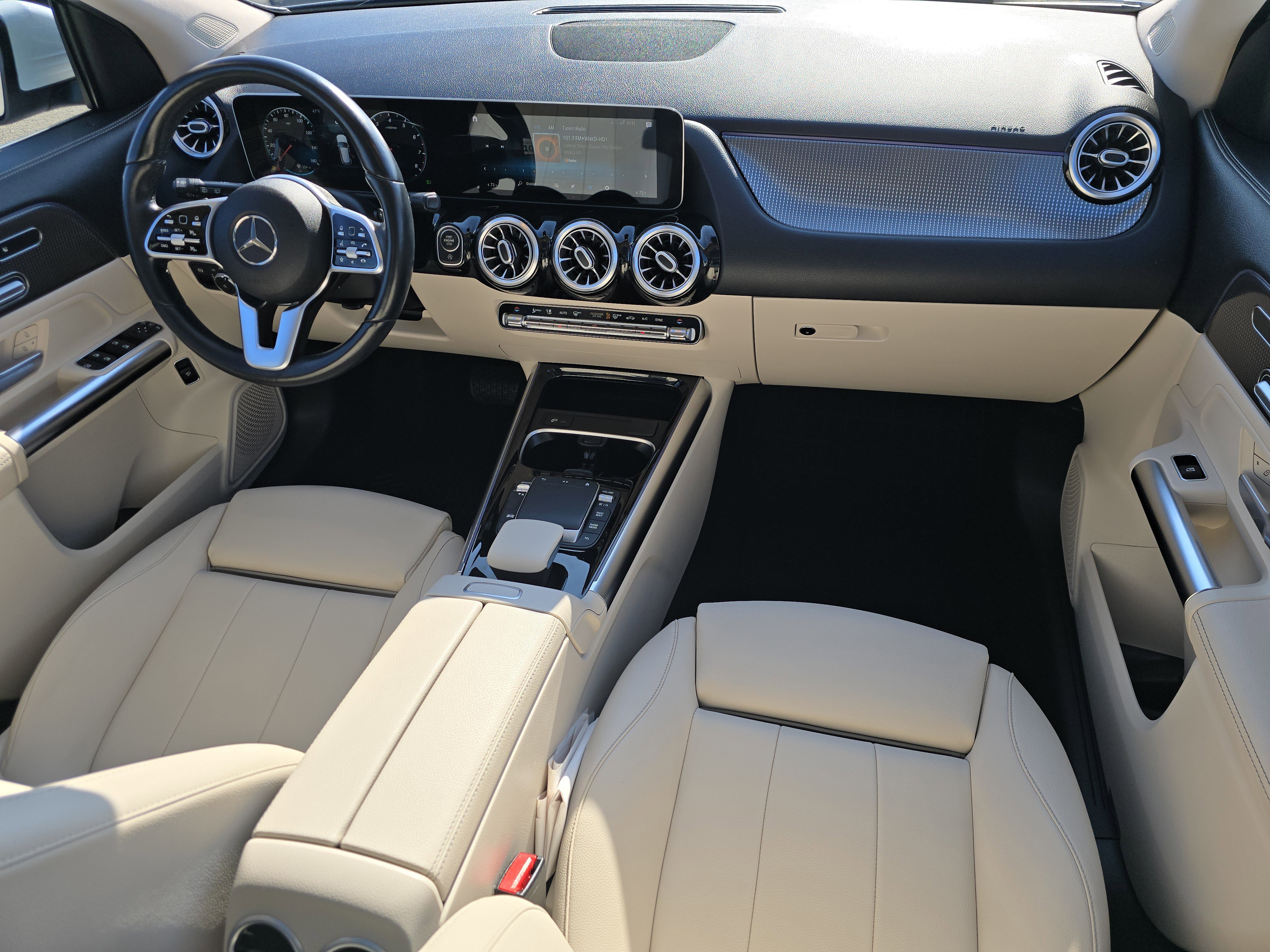 Used 2021 Mercedes-Benz GLA 250 4MATIC image 20