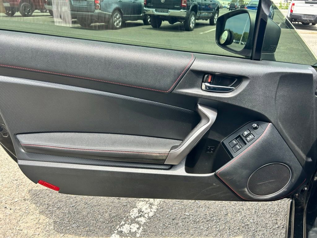 Used 2014 Scion FR-S RWD image 13
