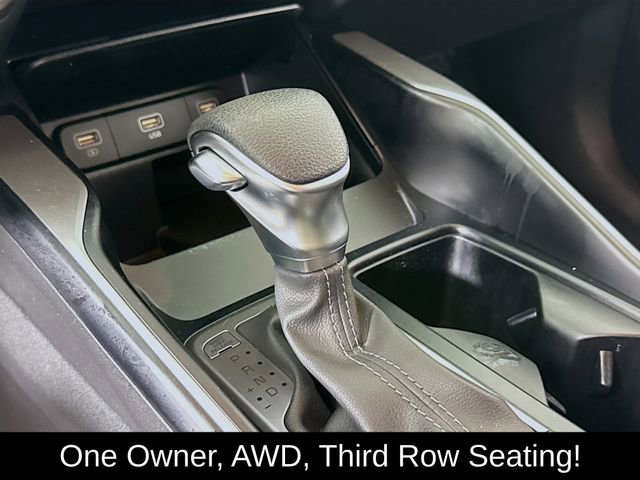 Used 2023 Kia Sorento LX image 16