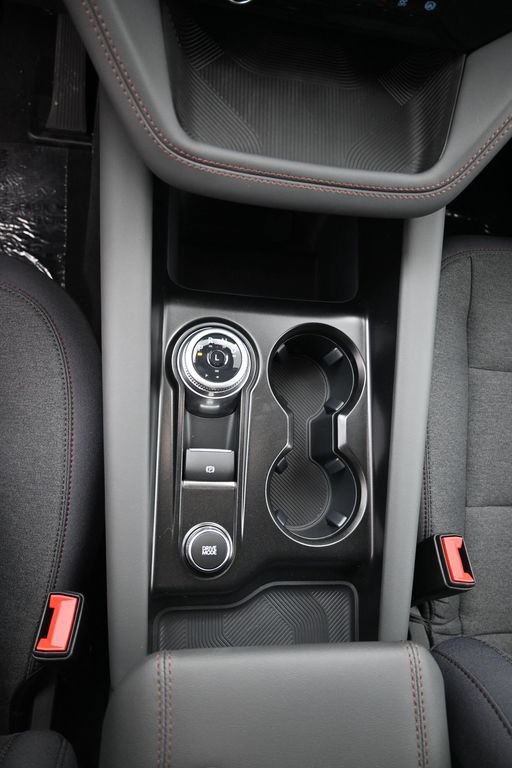 New 2026 Ford Explorer Active AWD/4WD image 18