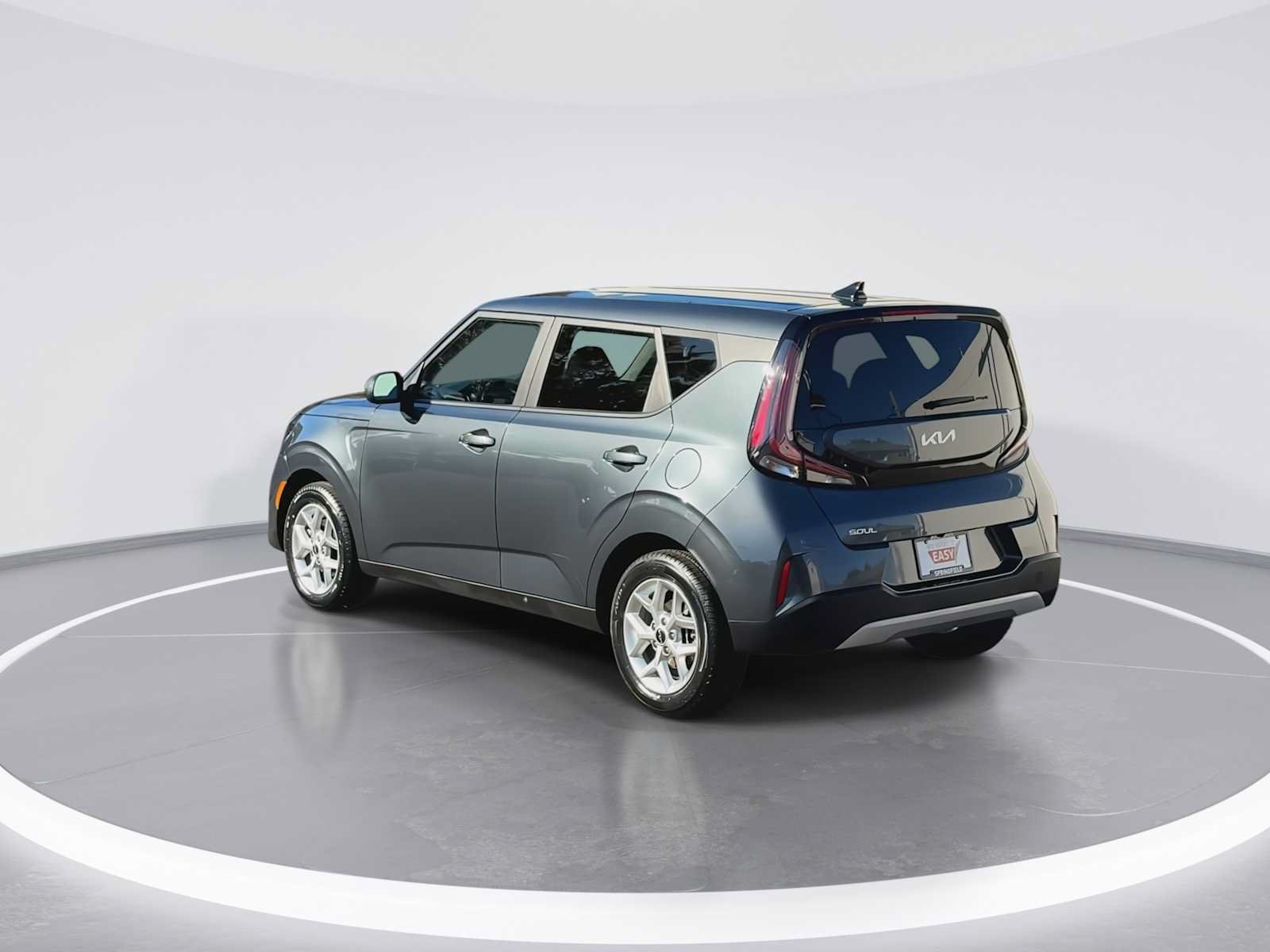 Used 2024 Kia Soul LX w/ Option Group 015 FWD image 6
