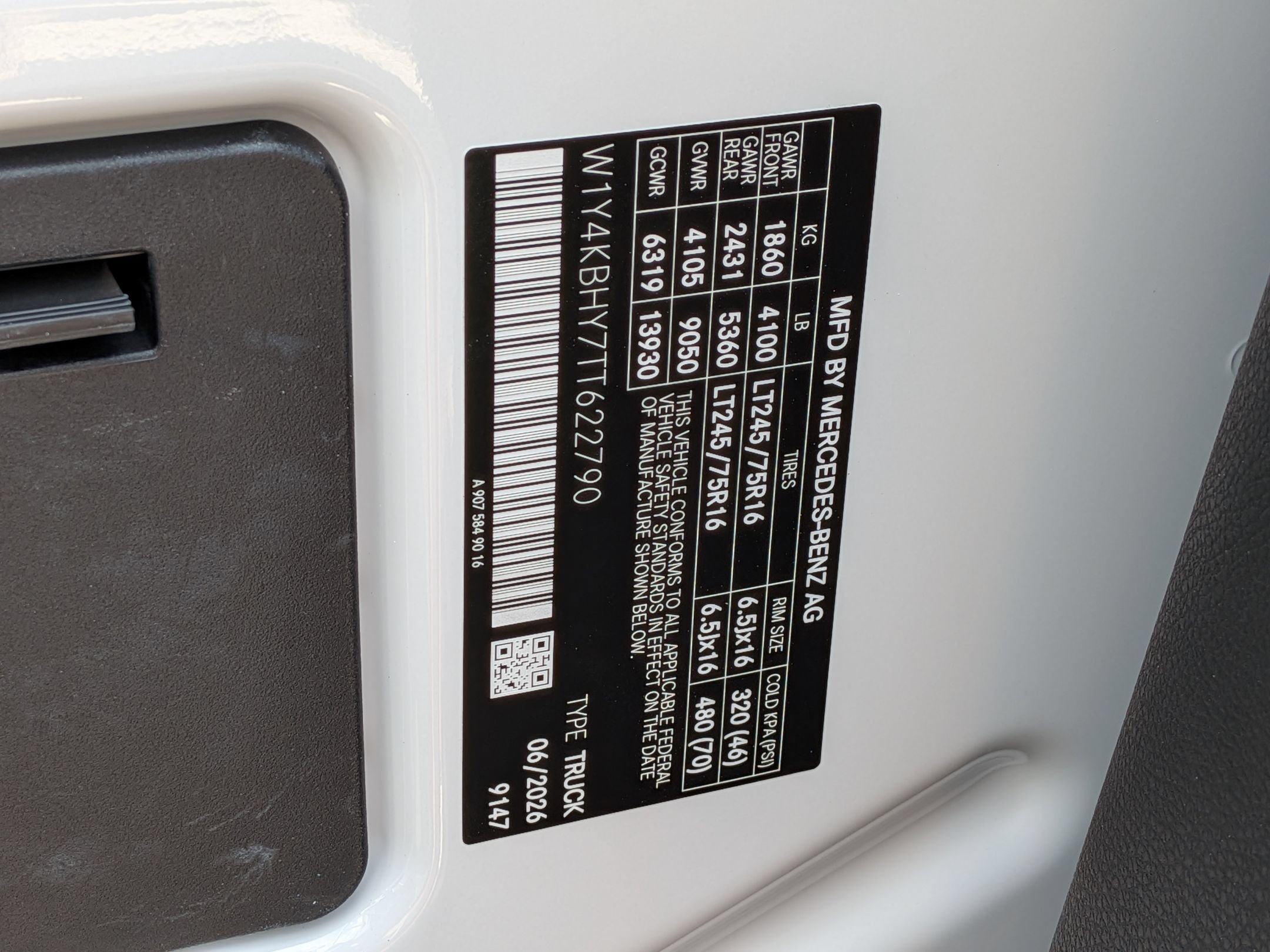 New 2026 Mercedes-Benz Sprinter 2500 image 34