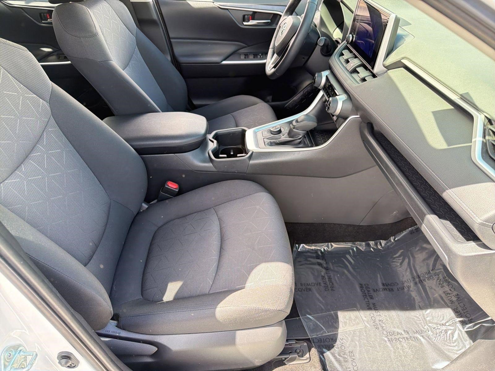 Used 2023 Toyota RAV4 XLE w/ Convenience Package image 30