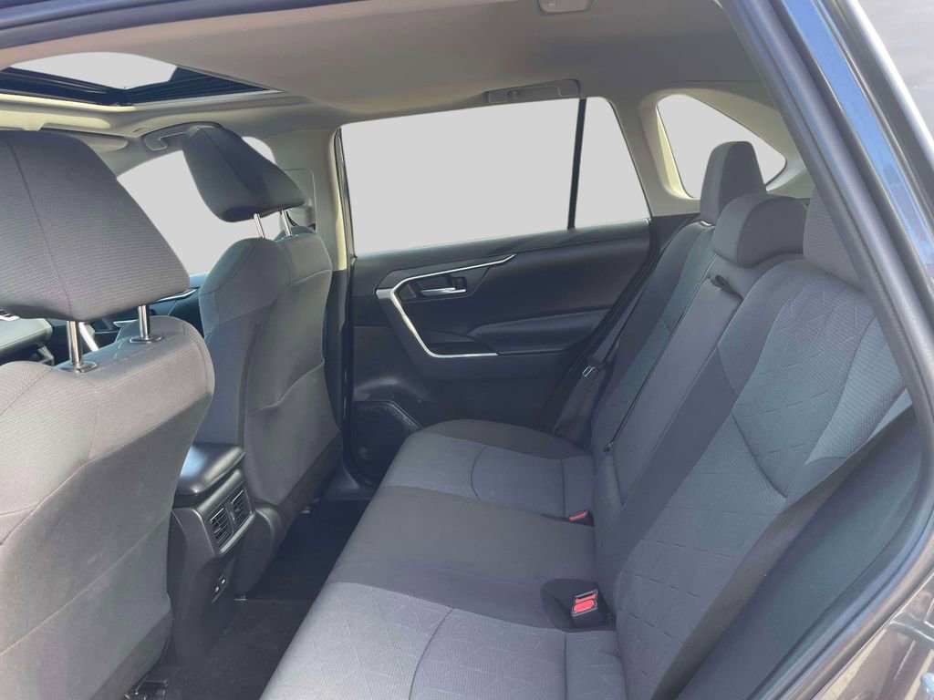 Used 2023 Toyota RAV4 XLE w/ Convenience Package image 13