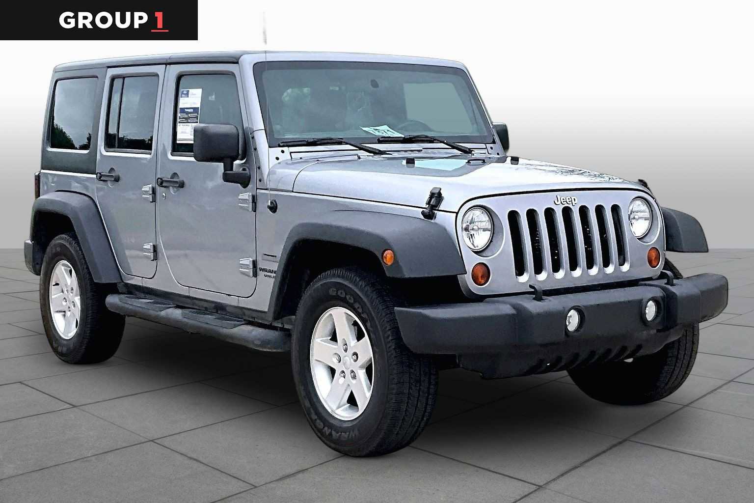 Used 2013 Jeep Wrangler Unlimited Sport w/ Connectivity Group AWD/4WD video 1