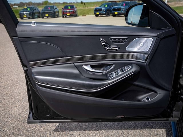 Used 2019 Mercedes-Benz S 63 AMG S 4MATIC Sedan image 28