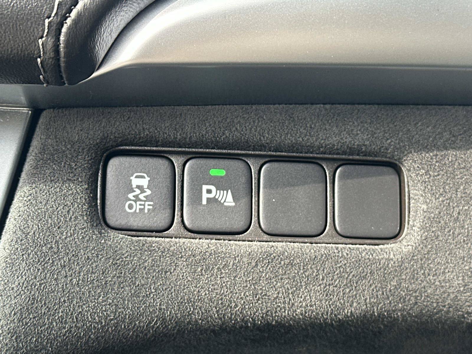 Used 2017 Acura NSX AWD/4WD image 21