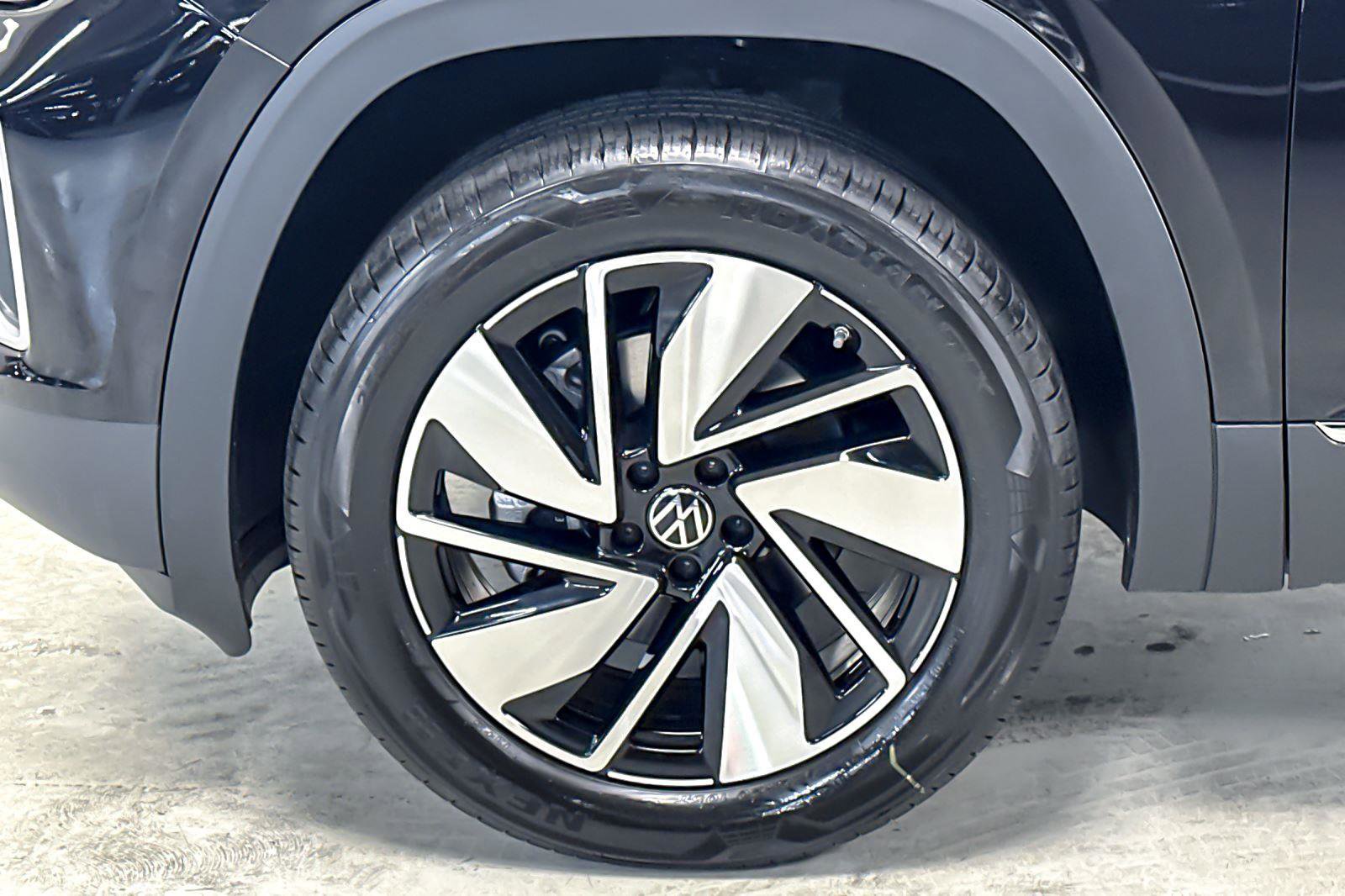 New 2026 Volkswagen Atlas SEL image 26