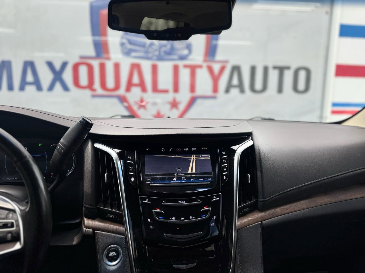 Used 2016 Cadillac Escalade ESV Luxury AWD/4WD image 34
