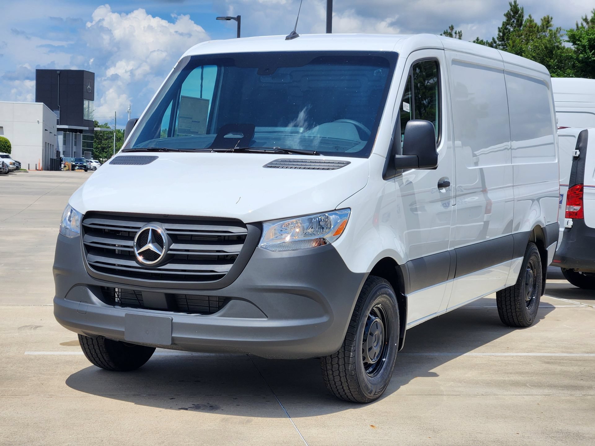 New 2026 Mercedes-Benz Sprinter 2500 image 4