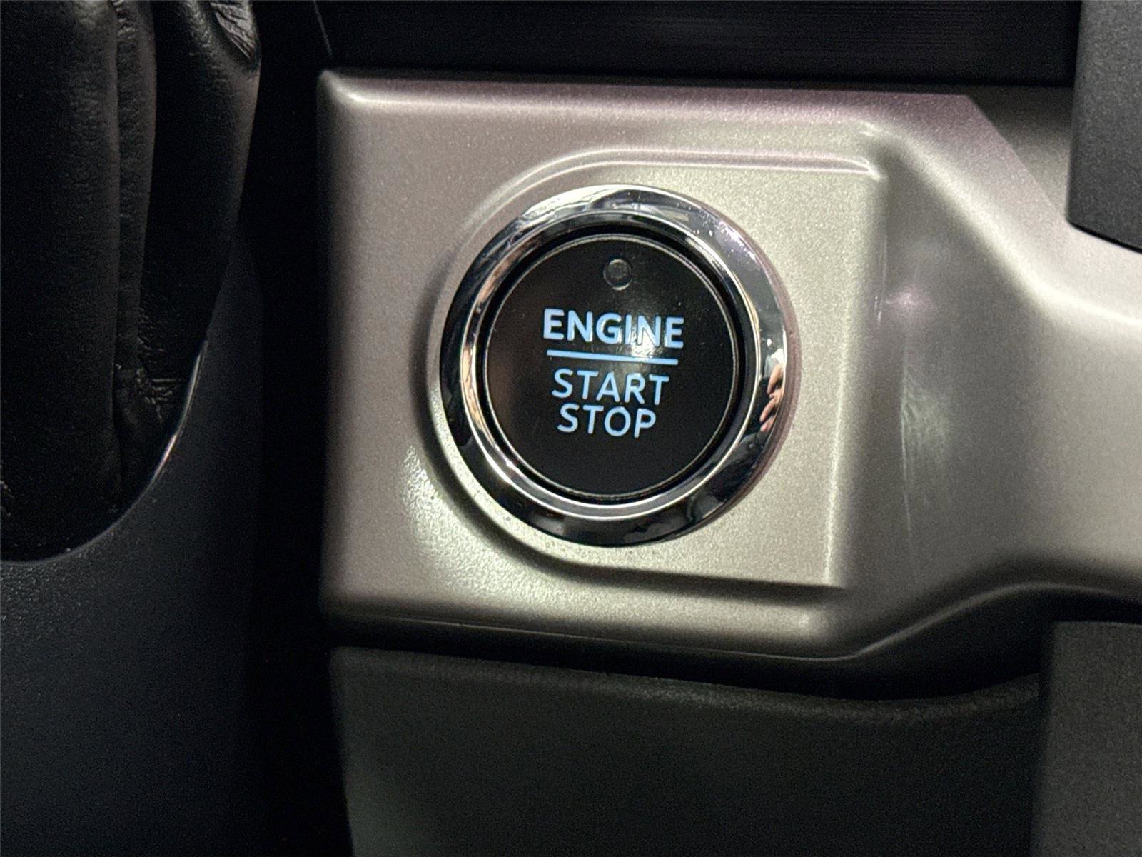 Used 2022 Ford F150 XLT w/ Equipment Group 302A High AWD/4WD image 21