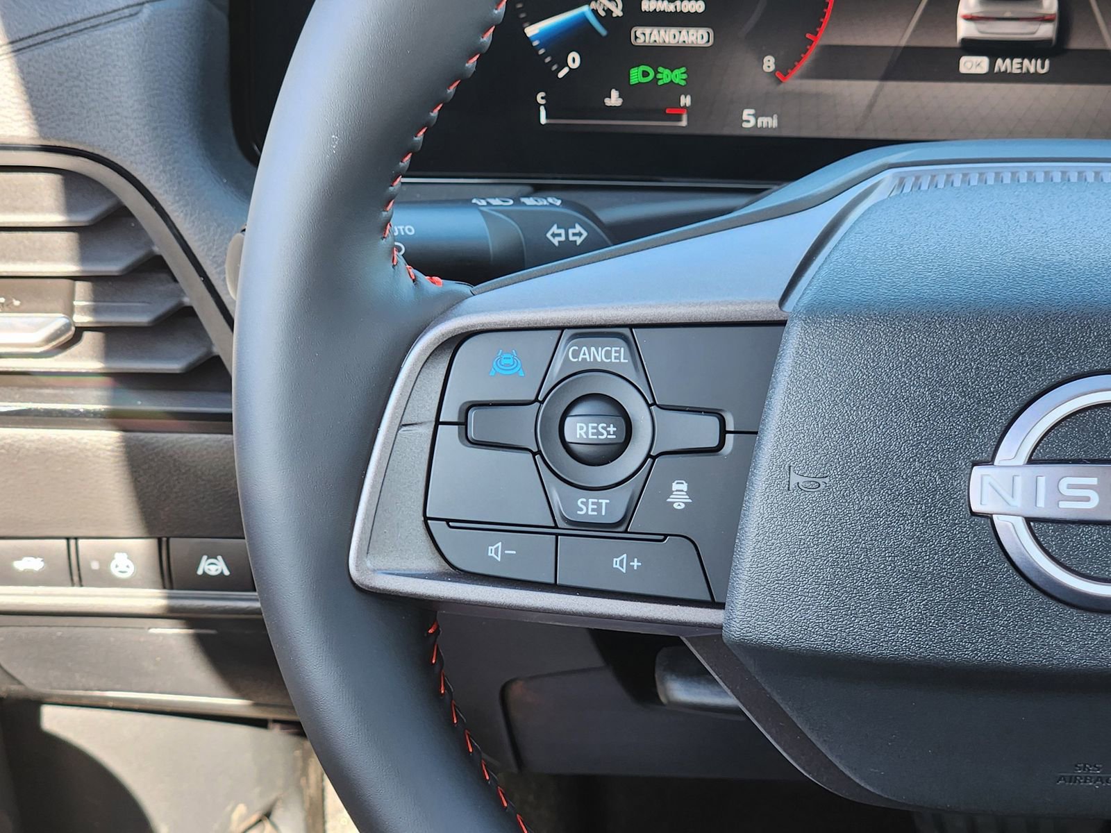 New 2026 Nissan Sentra SR w/ SR Premium Package FWD image 26