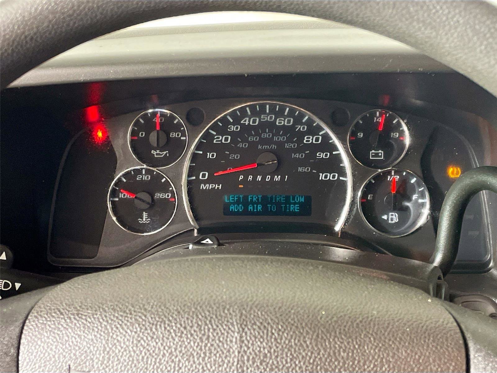 Used 2020 Chevrolet Express 3500 Extended w/ Driver Convenience Package image 13