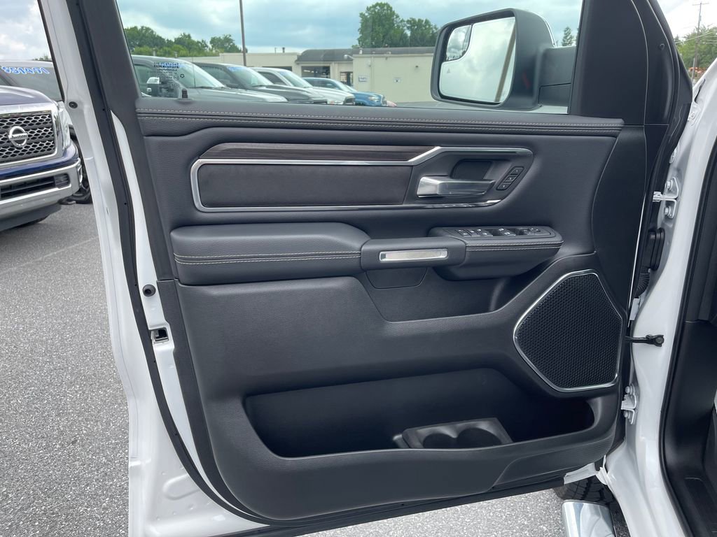 New 2025 RAM 1500 Laramie w/ Off Road Group image 18