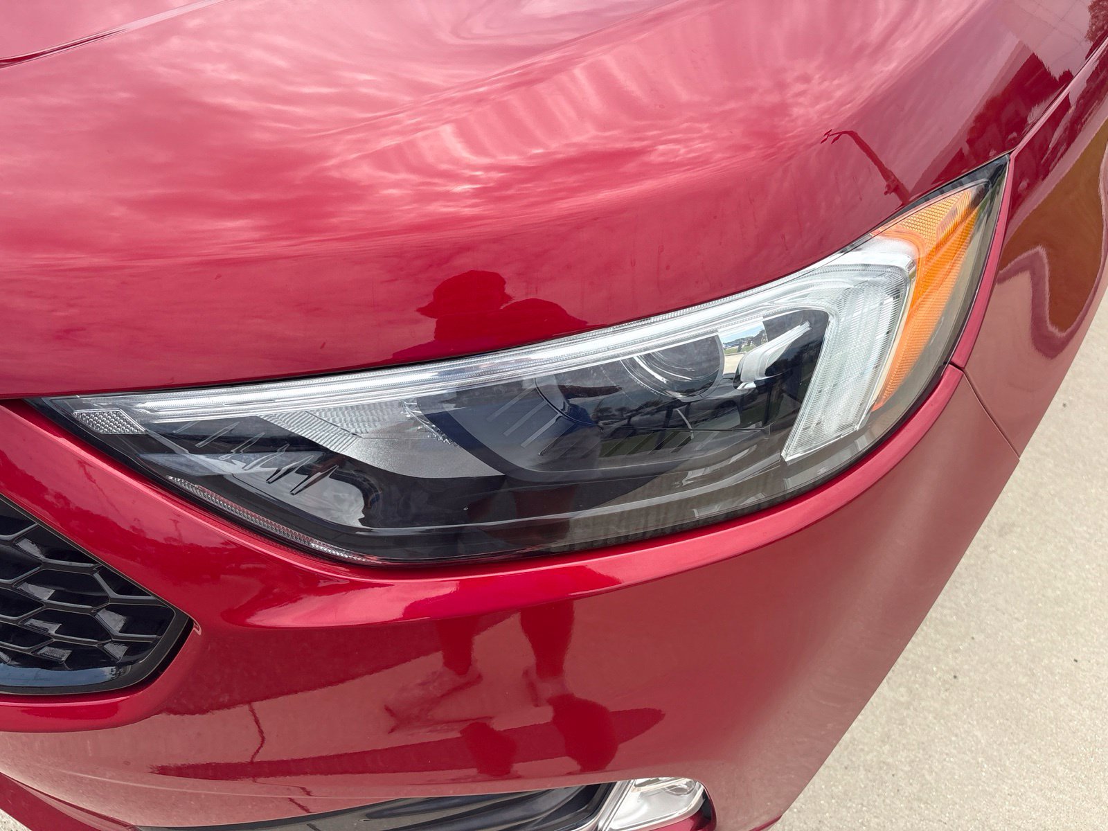 Certified 2024 Ford Edge ST-Line AWD/4WD image 12