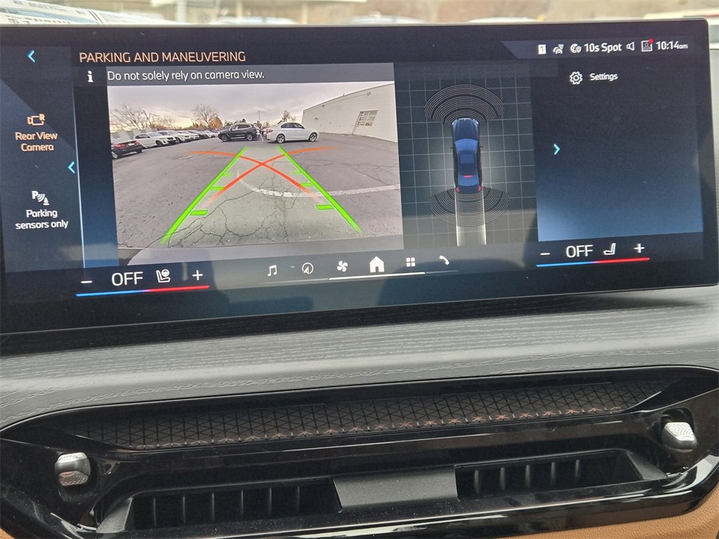 Certified 2025 BMW 330i xDrive Sedan w/ M Sport Package image 22