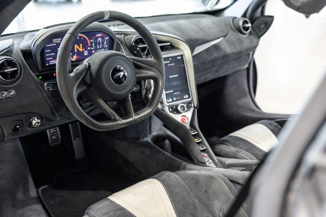 Used 2021 McLaren 720S Performance RWD image 47