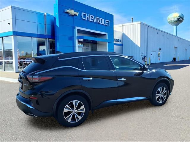 Used 2020 Nissan Murano SV image 3