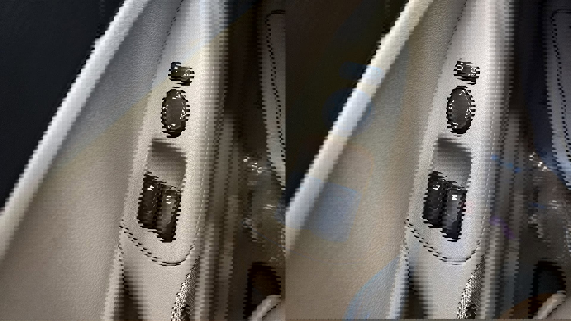 Used 2007 Chevrolet Corvette Coupe w/ Preferred Equipment Group image 20