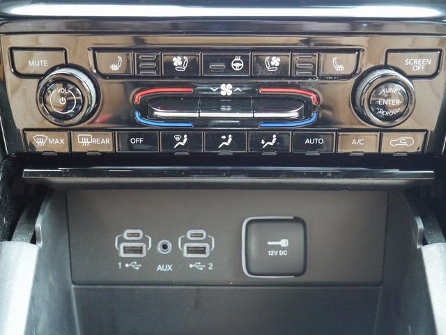 Used 2024 Jeep Grand Cherokee L Summit image 25