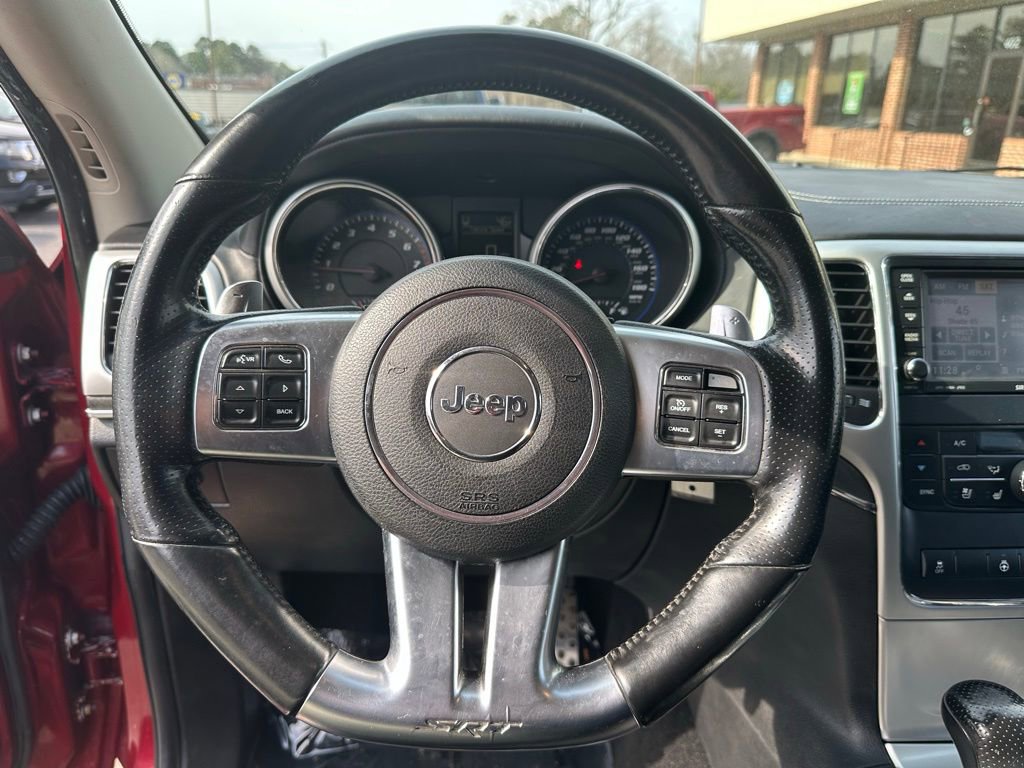 Used 2012 Jeep Grand Cherokee SRT8 w/ Luxury Group II AWD/4WD image 16