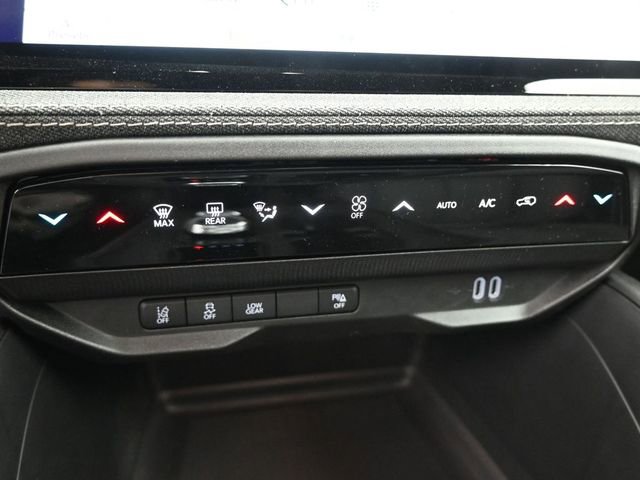 New 2026 Jeep Cherokee Laredo image 34