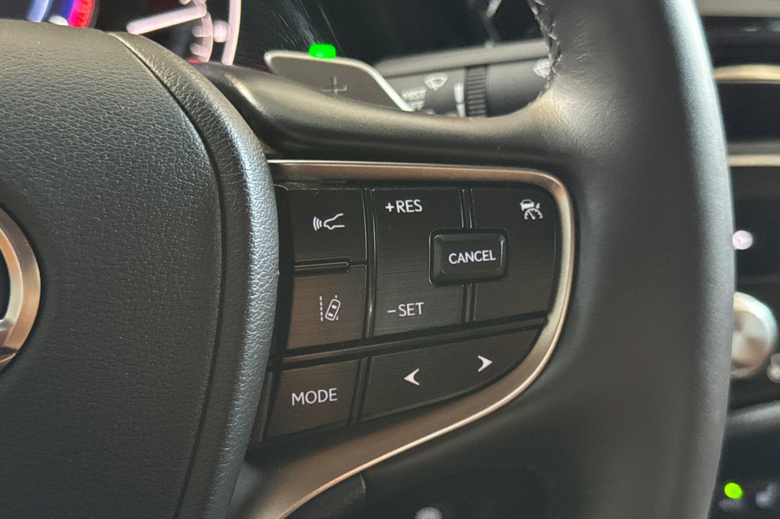 Certified 2025 Lexus ES 350 w/ Premium Package FWD image 30