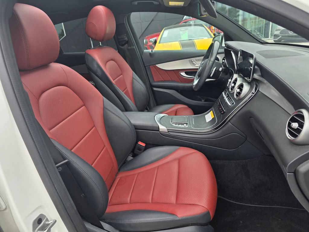 Certified 2022 Mercedes-Benz GLC 300 4MATIC Coupe image 20