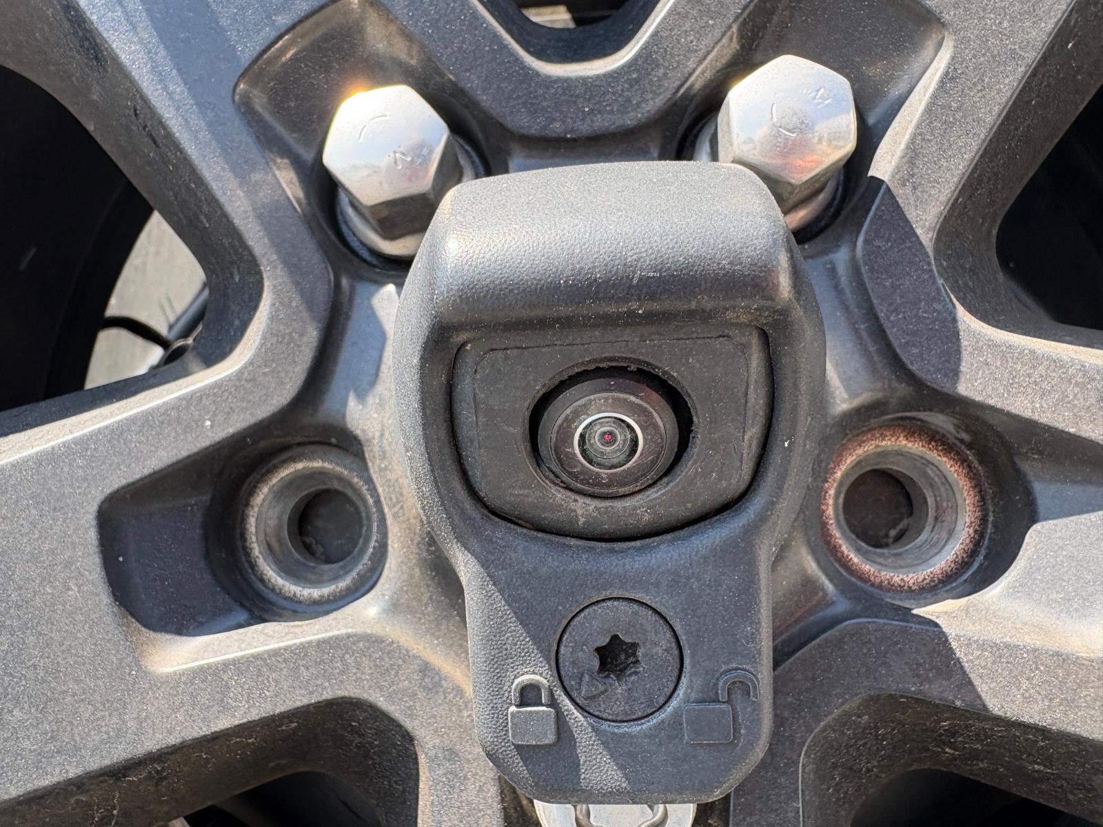 Used 2022 Jeep Wrangler Unlimited Sport AWD/4WD image 8