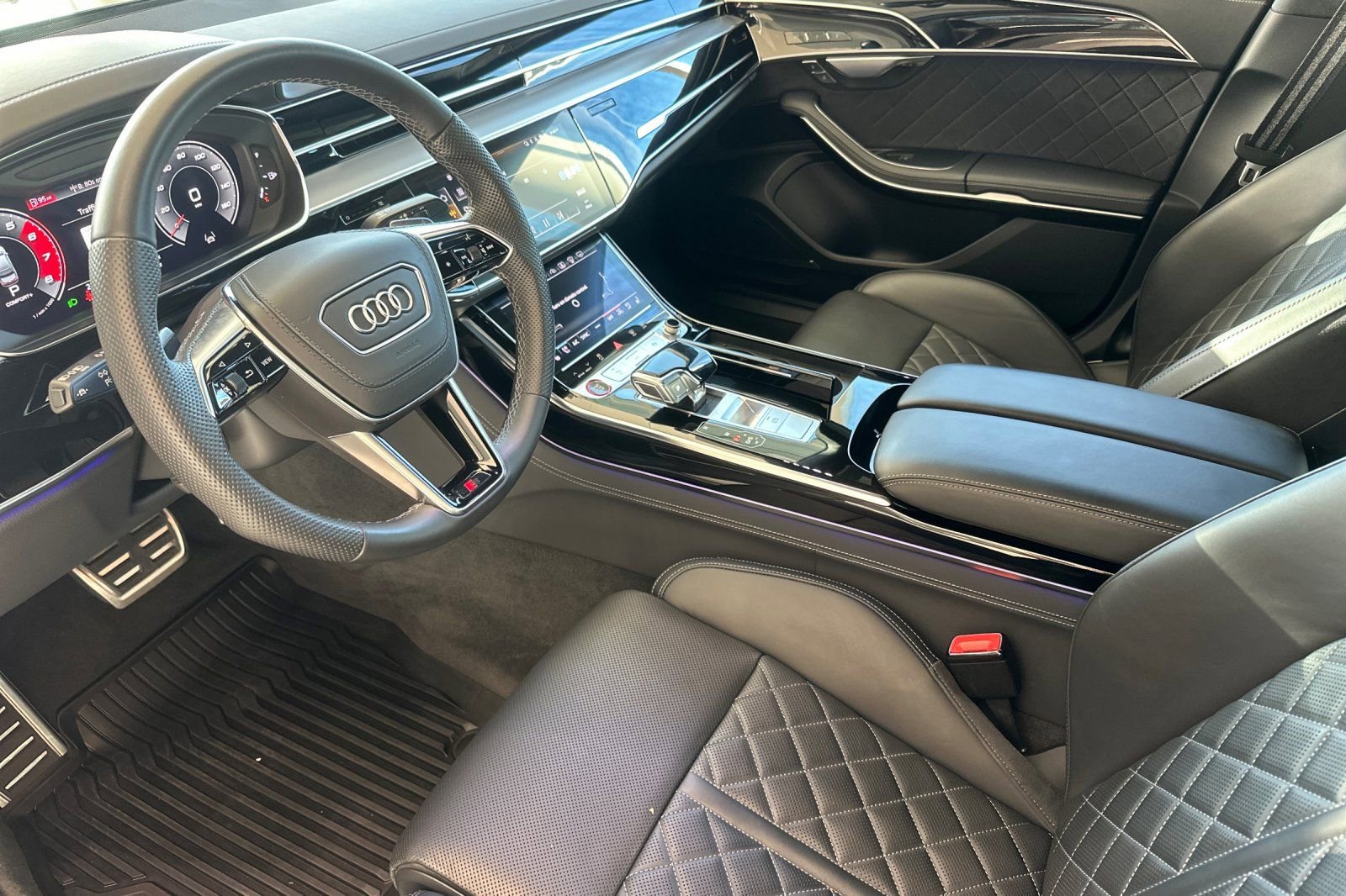 Used 2023 Audi S8 w/ S8 Comfort Plus Package image 10
