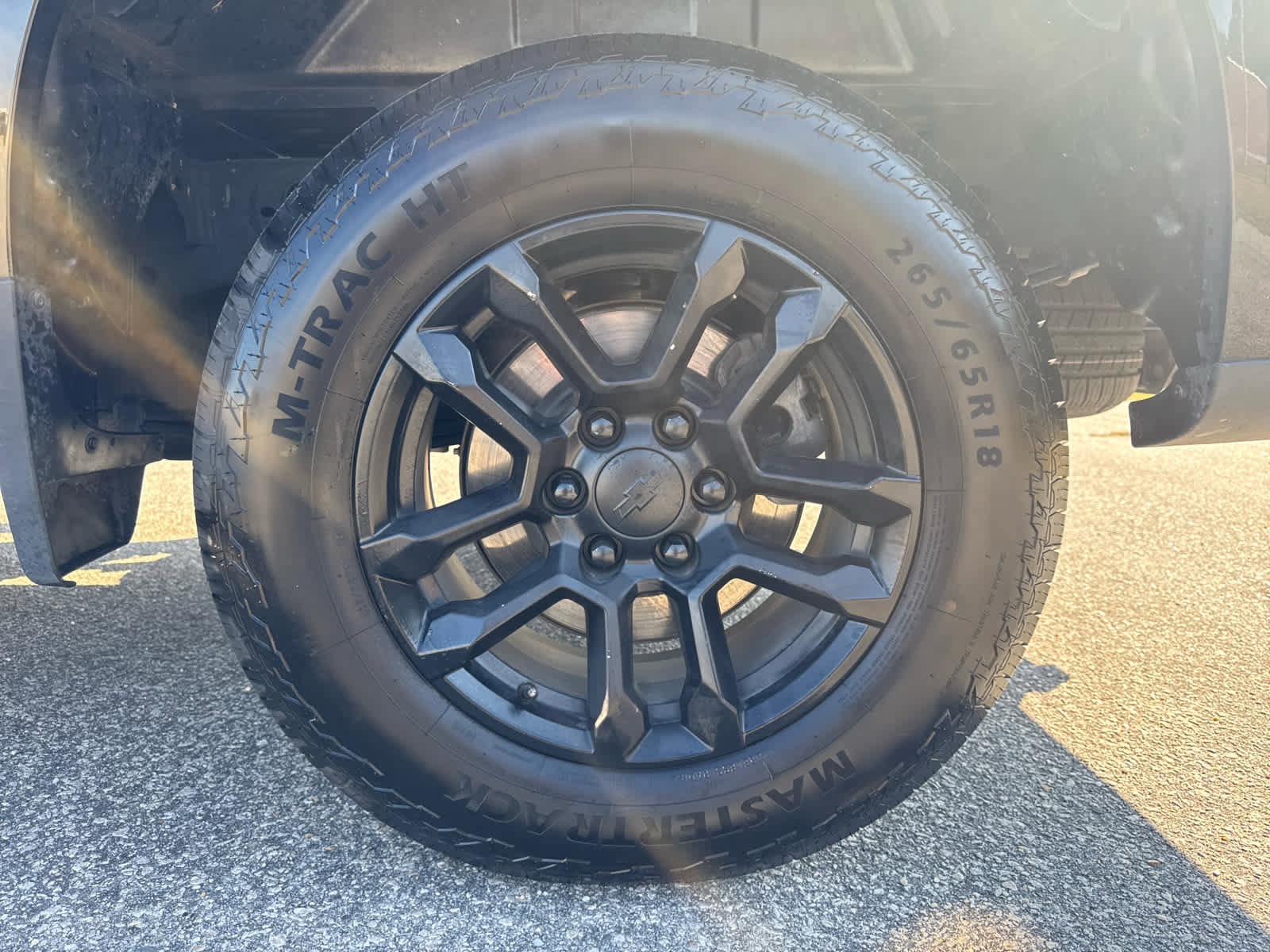 Used 2023 Chevrolet Silverado 1500 LT image 30