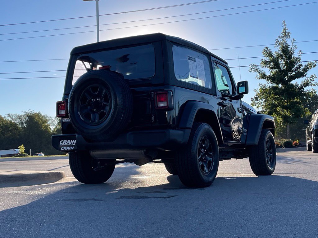 Used 2019 Jeep Wrangler Sport AWD/4WD image 7